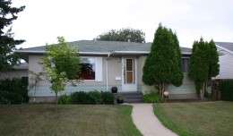 House in Meadowlark, Edmonton