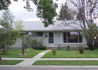 House in Britannia Youngstown, Edmonton
